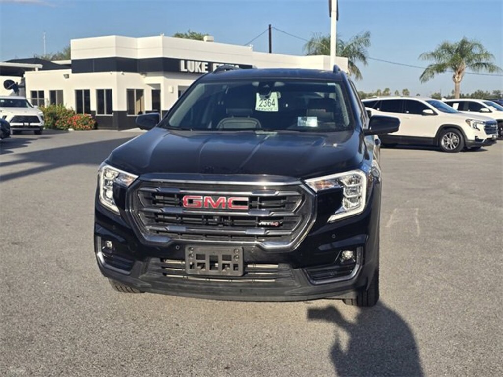 Used 2022 GMC Terrain AT4 SUV