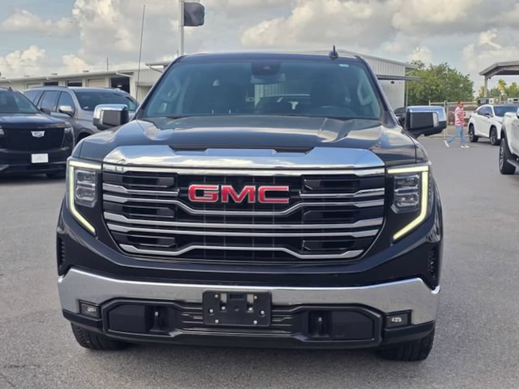 Used 2023 GMC Sierra 1500 SLT Truck