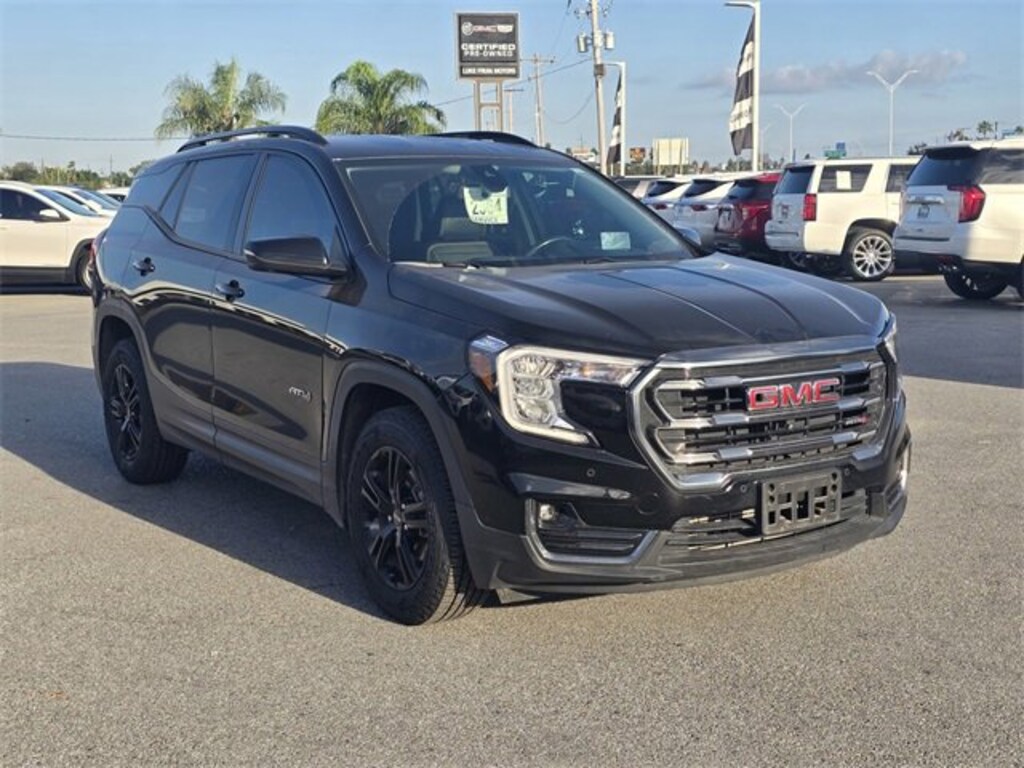 Used 2022 GMC Terrain AT4 SUV