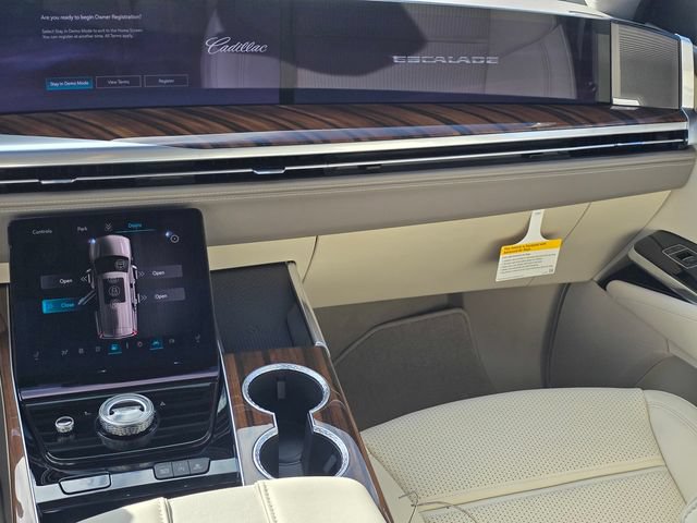 2026 Cadillac Escalade Platinum Sport - Photo 22