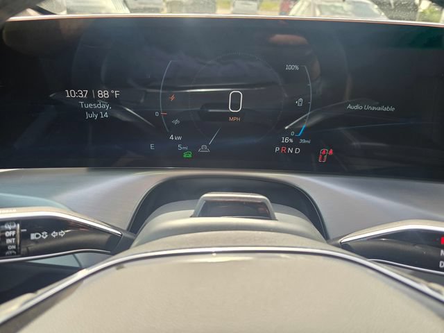 2027 Cadillac VISTIQ Luxury - Photo 26