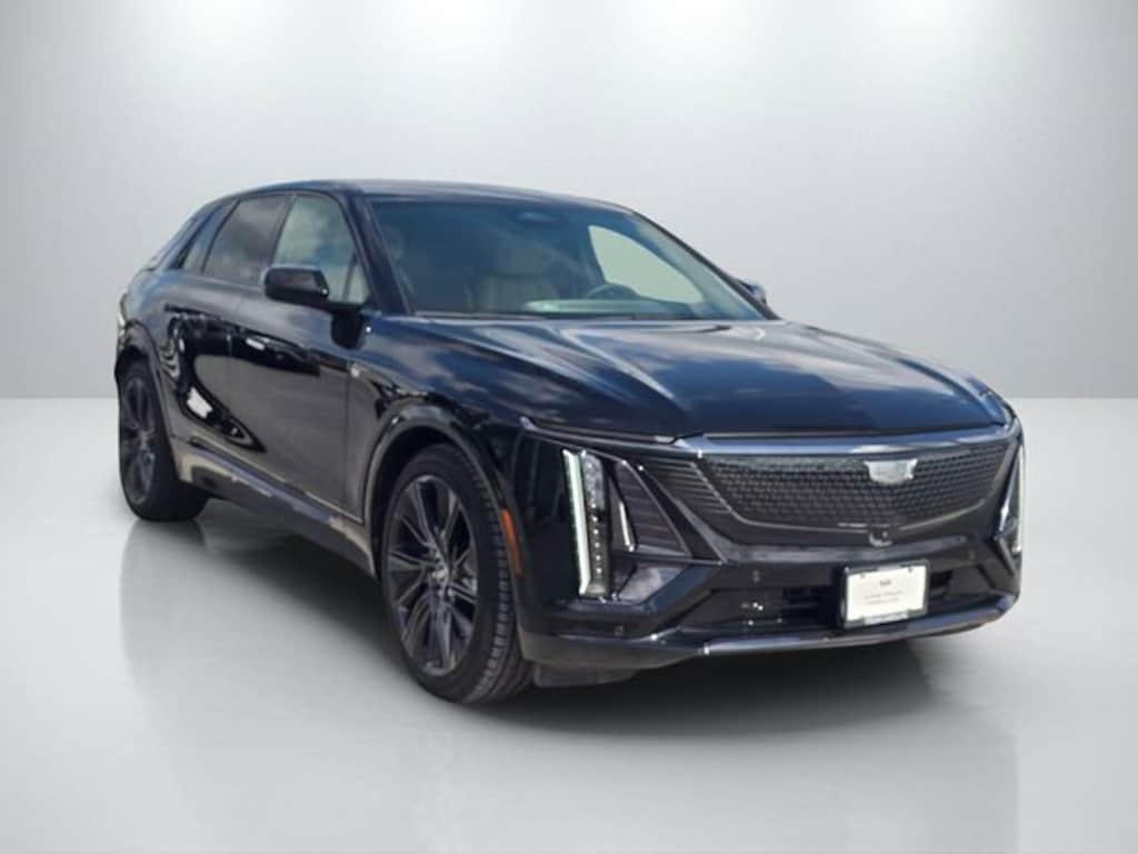 New 2025 CADILLAC LYRIQ Sport 3 SUV