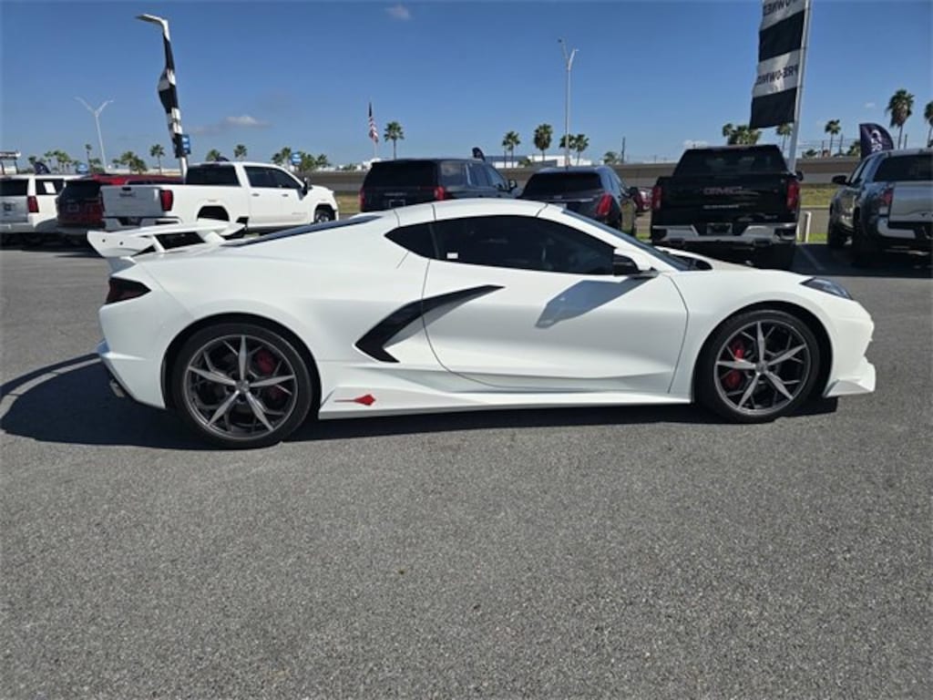 Used 2021 Chevrolet Corvette Stingray 2LT Performance