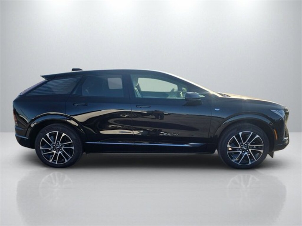 New 2026 CADILLAC OPTIQ Sport SUV