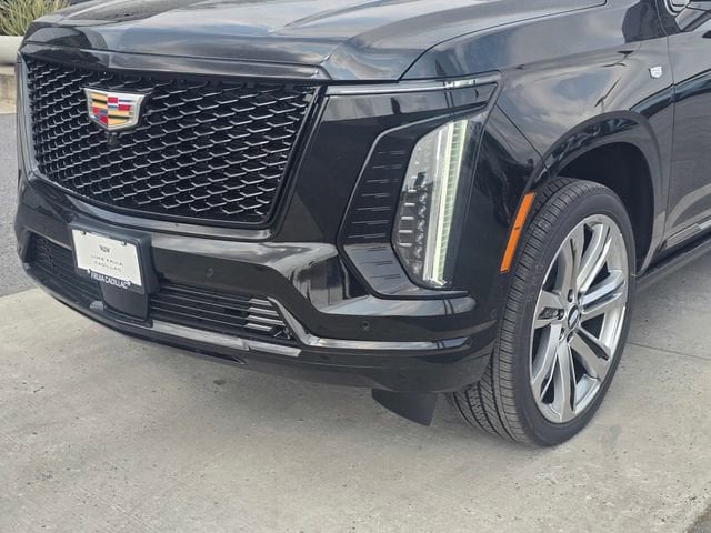 2026 Cadillac Escalade Platinum Sport - Photo 10