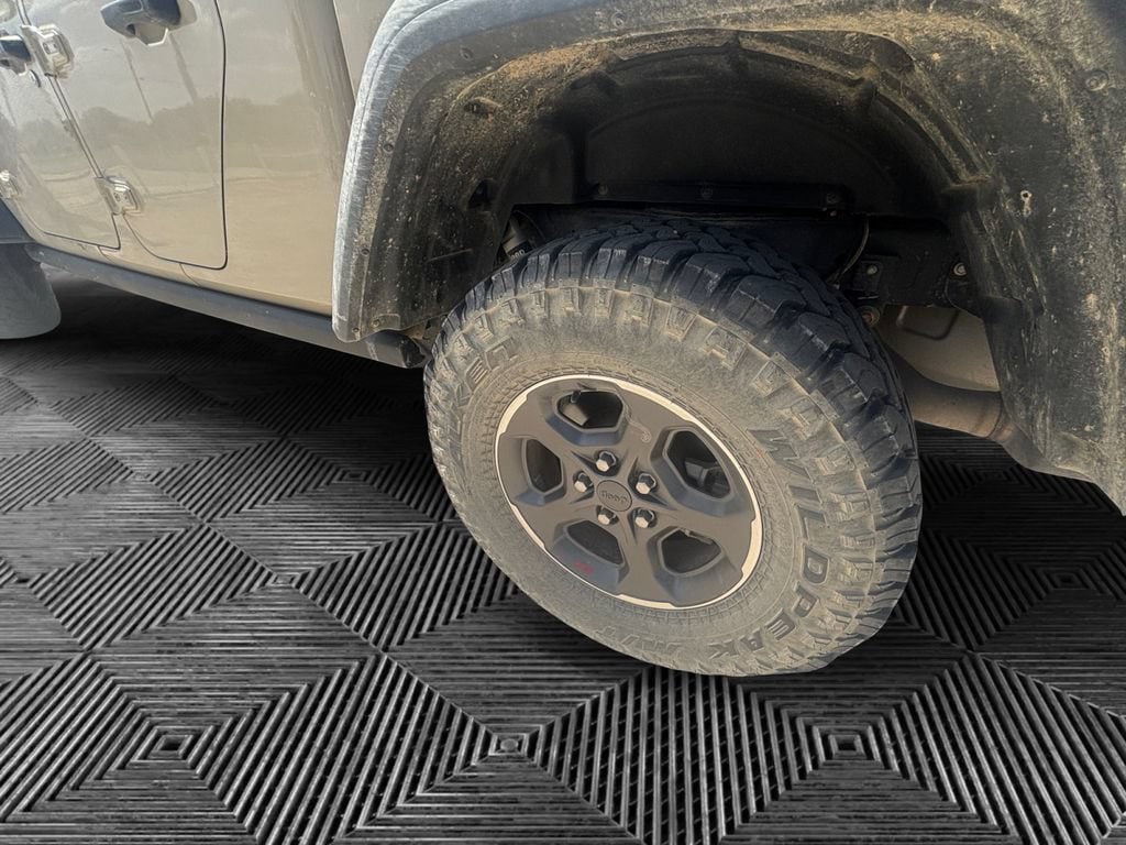 2020 Jeep Gladiator Rubicon - Photo 18