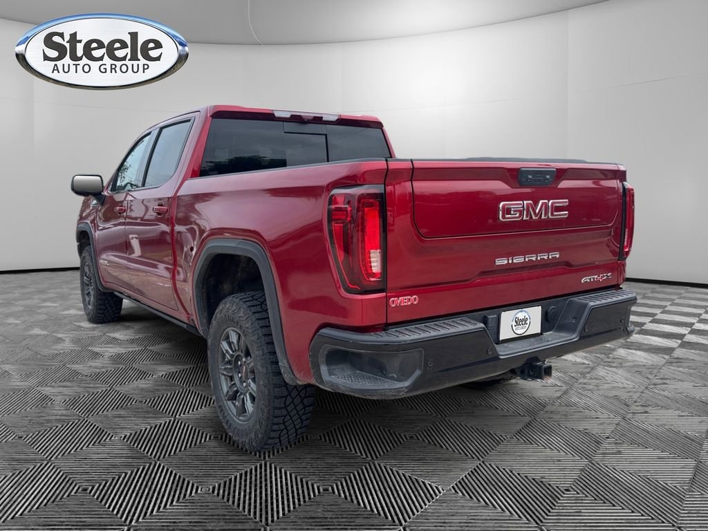2025 GMC Sierra 1500 AT4X - Photo 3