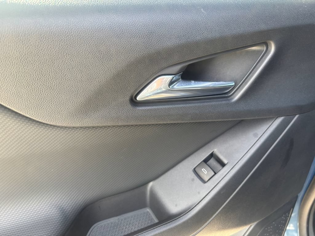 2025 Chevrolet Equinox LT - Photo 21