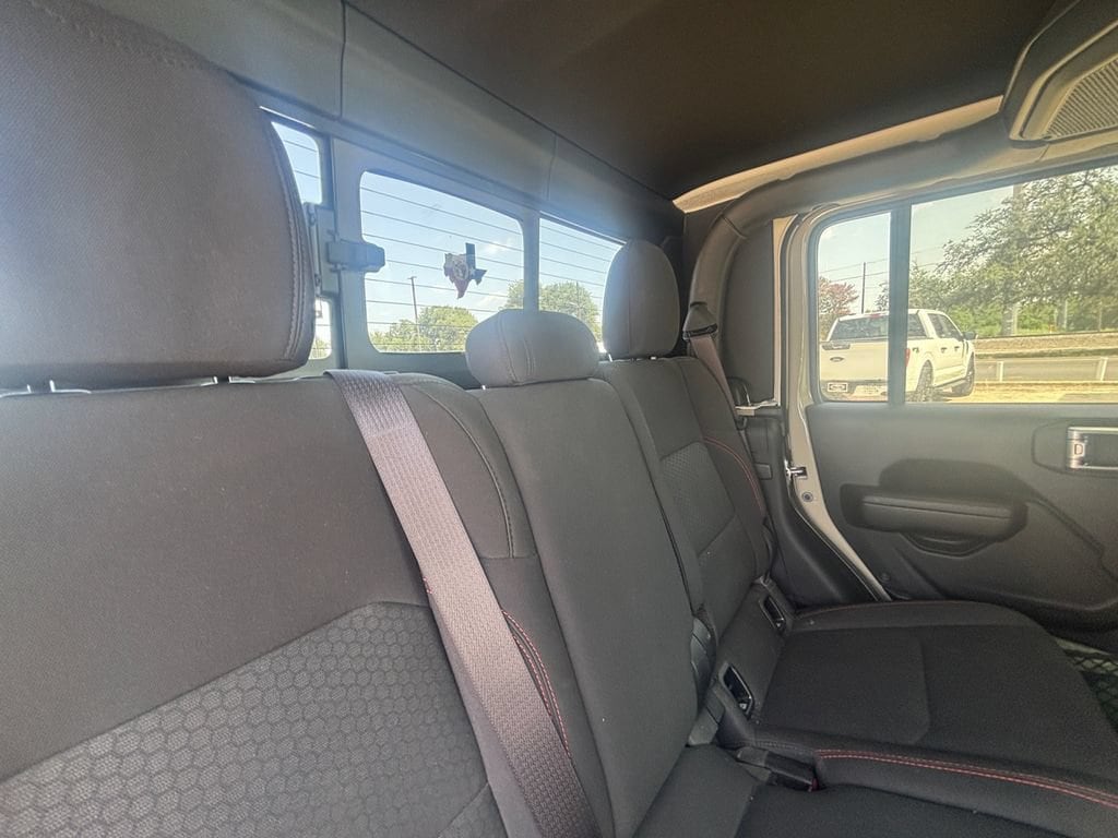 2020 Jeep Gladiator Rubicon - Photo 31