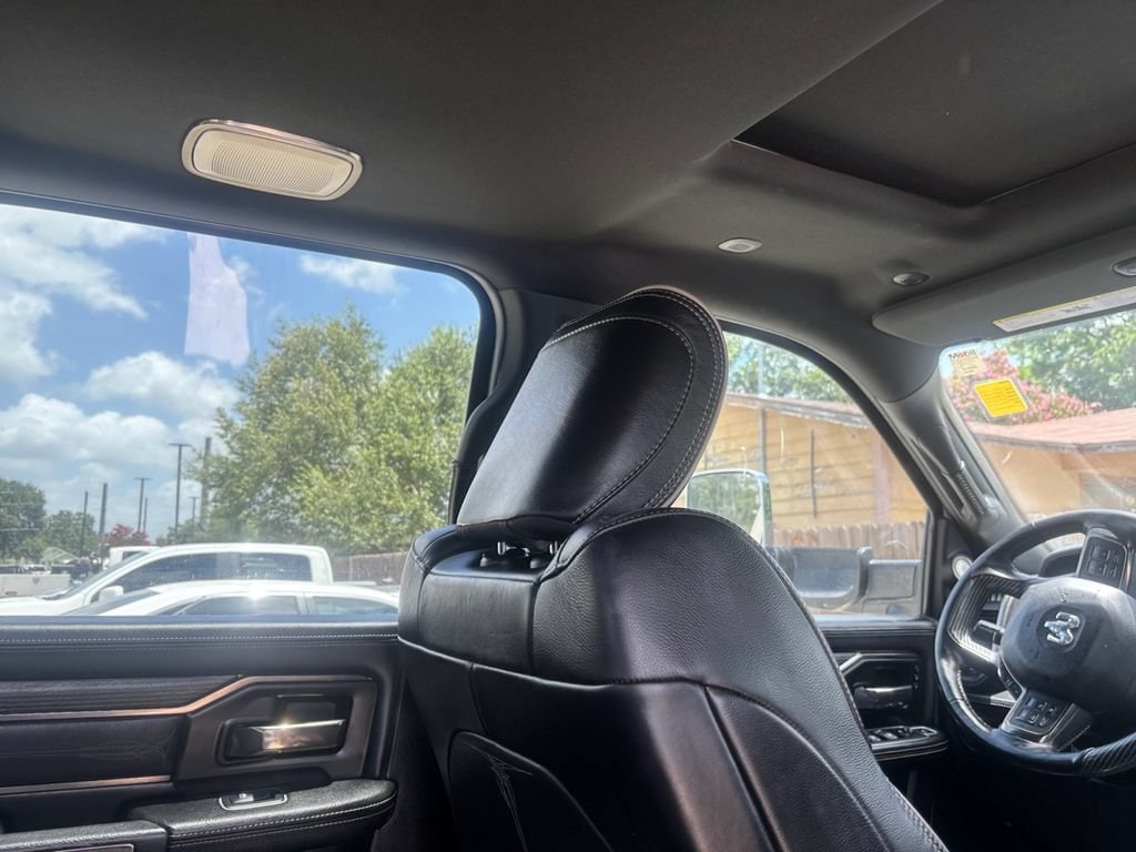 2019 RAM Ram 3500 Pickup Limited - Photo 25