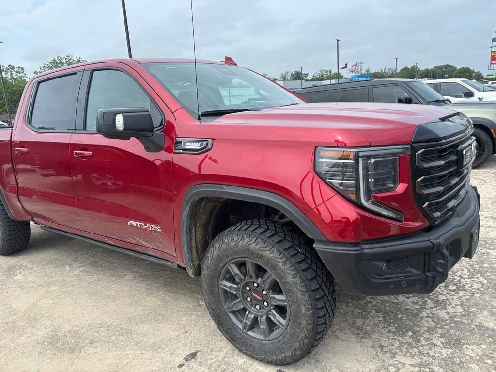 2025 GMC Sierra 1500 AT4X - Photo 16