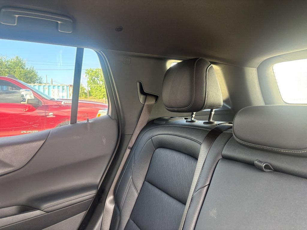 2025 Chevrolet Equinox LT - Photo 24