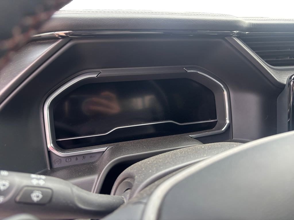 2025 GMC Sierra 1500 AT4X - Photo 28