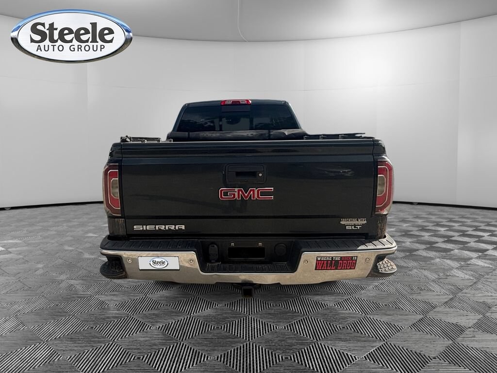 Used 2018 GMC Sierra 1500 SLT Truck