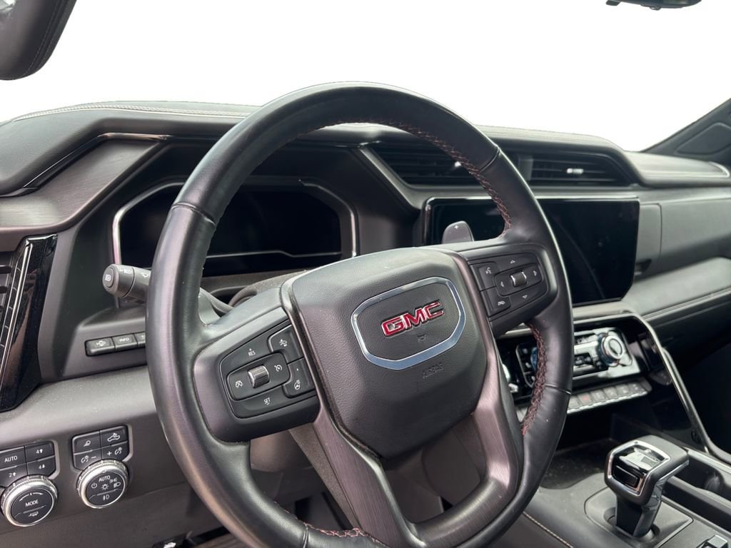 2025 GMC Sierra 1500 AT4X - Photo 12