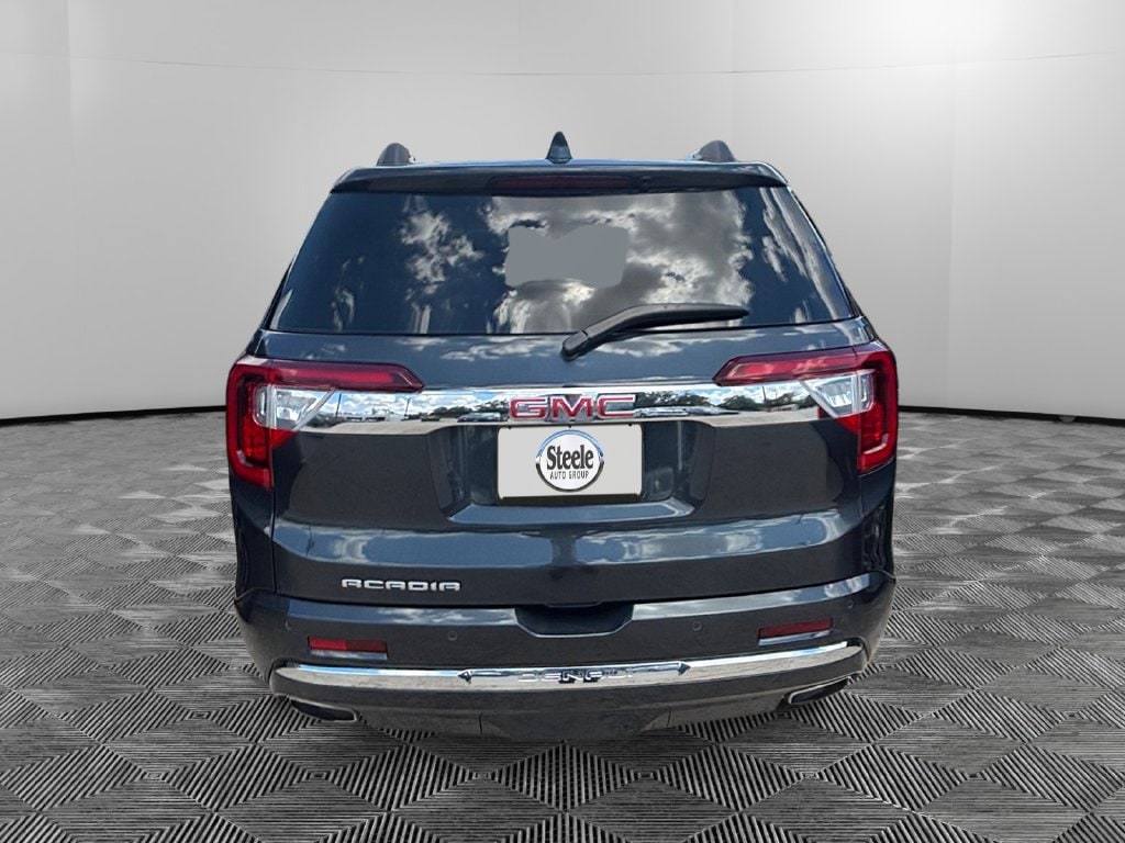 Used 2022 GMC Acadia Denali SUV