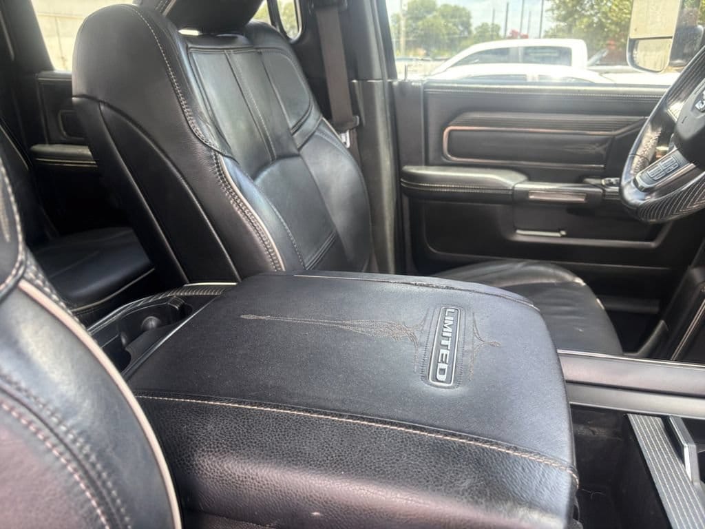 2019 RAM Ram 3500 Pickup Limited - Photo 30