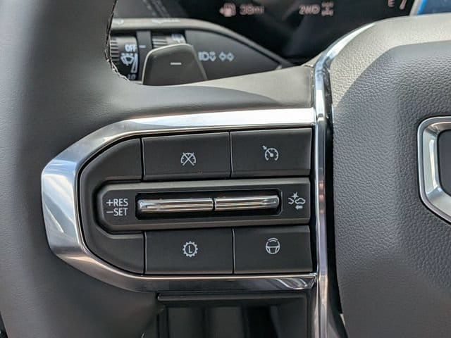 2026 GMC Yukon Denali - Photo 19