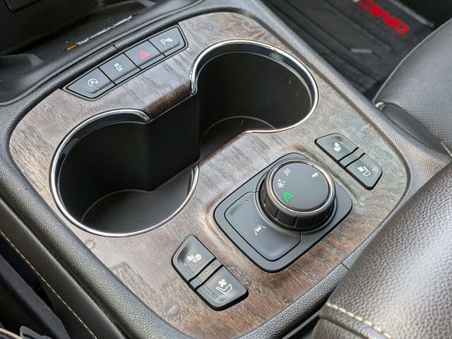 2023 GMC Acadia Denali - Photo 28
