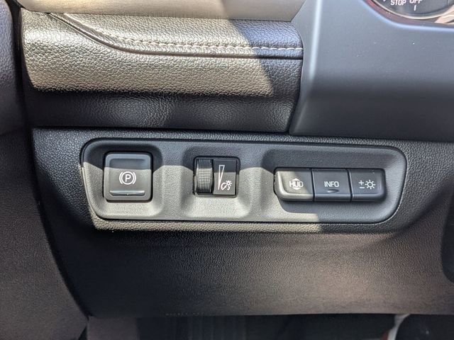 2023 GMC Acadia Denali - Photo 19
