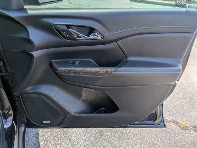 2023 GMC Acadia Denali - Photo 38