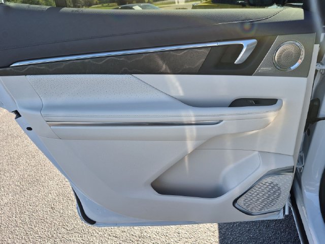 2027 Buick Enclave Avenir - Photo 27