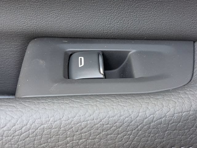 2026 GMC Yukon Denali - Photo 29