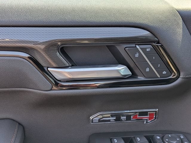 2026 GMC Sierra 1500 AT4 - Photo 12
