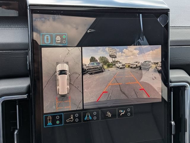 2026 GMC Yukon Denali - Photo 24
