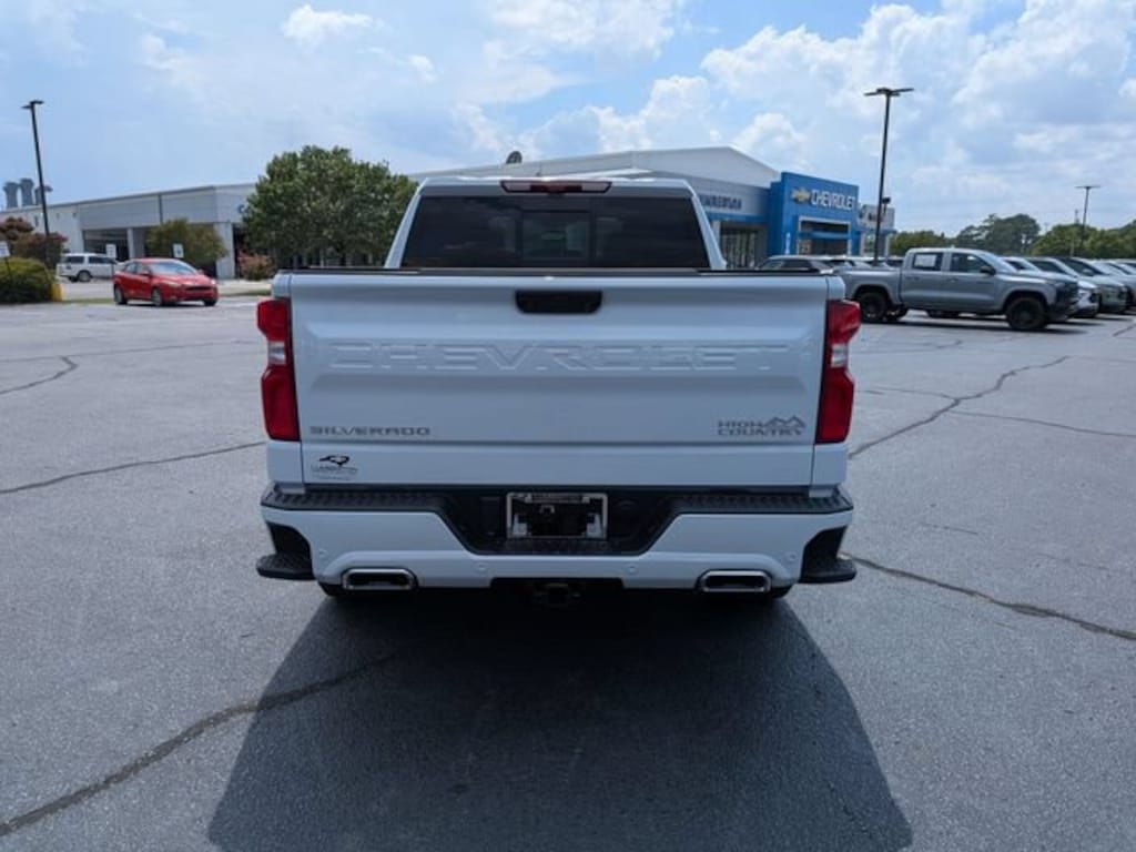 New 2026 Chevrolet Silverado 1500 High Country Truck