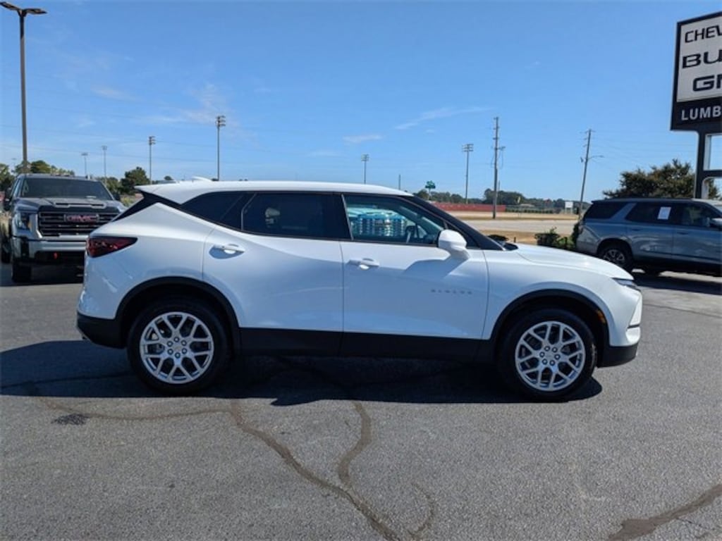 New 2025 Chevrolet Blazer 2LT SUV