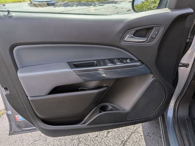 2022 Chevrolet Colorado Z71 - Photo 12