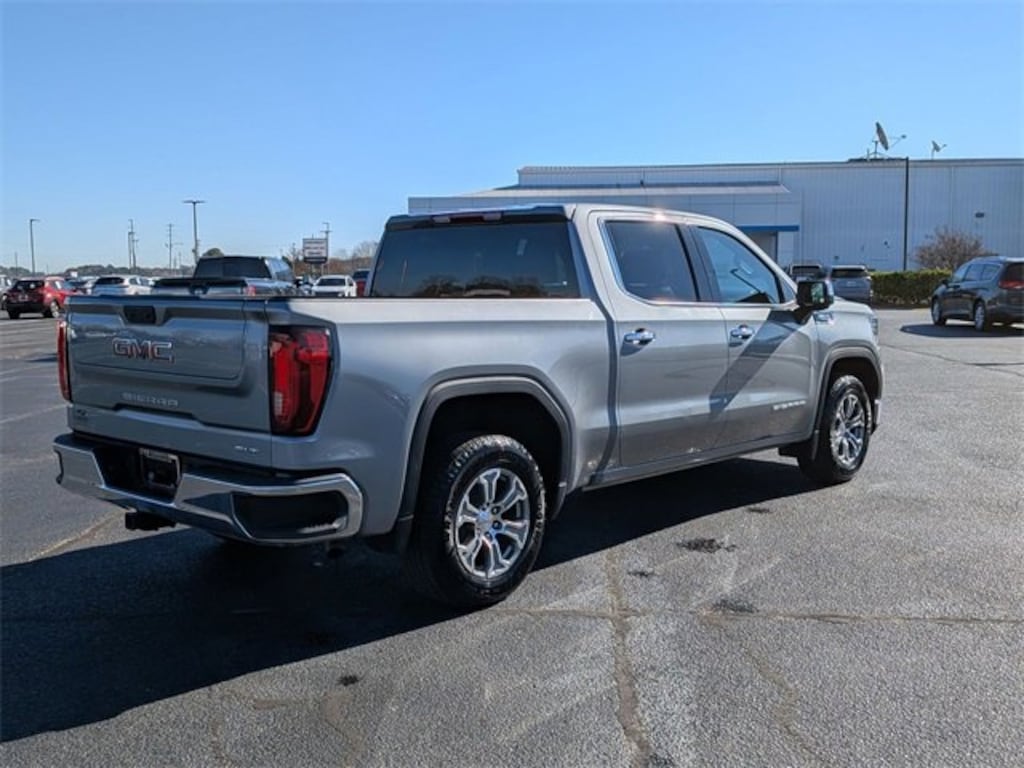Used 2024 GMC Sierra 1500 SLT Truck