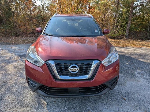 2020 Nissan Kicks SV photo 2