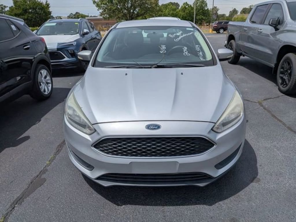 Used 2016 Ford Focus SE