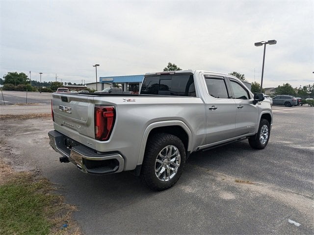 Used 2021 GMC Sierra 1500 SLT with VIN 3GTU9DED2MG316429 for sale in Lumberton, NC