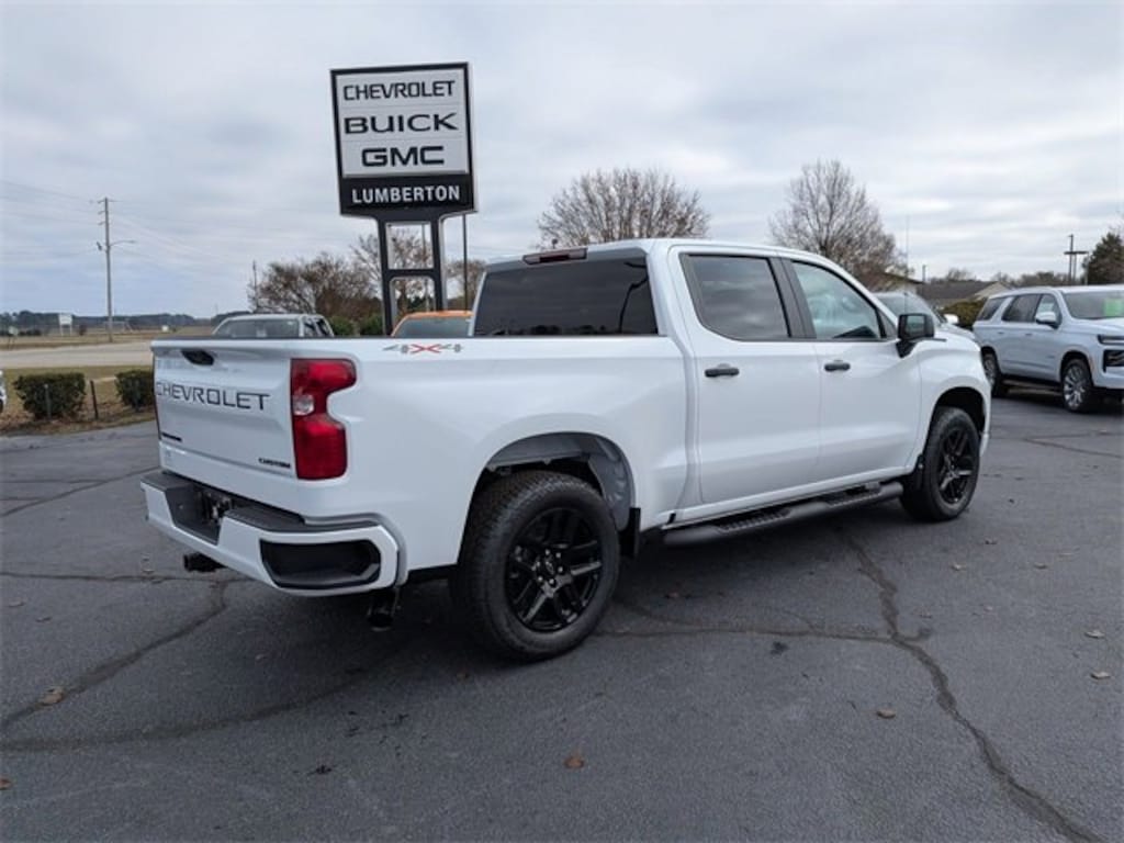 New 2026 Chevrolet Silverado 1500 Custom Truck