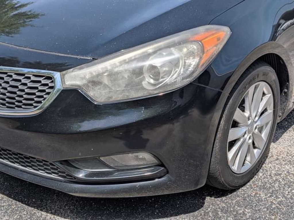 Used 2015 Kia Forte 5-Door EX