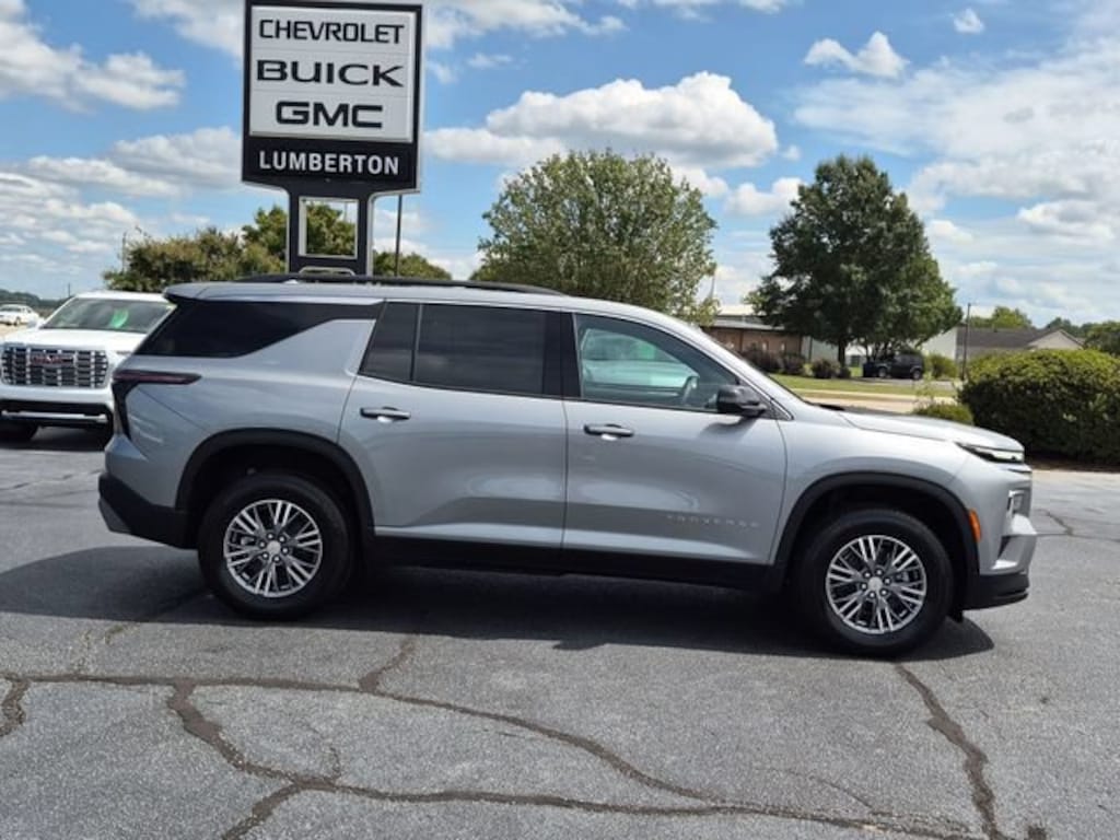 New 2026 Chevrolet Traverse LT SUV