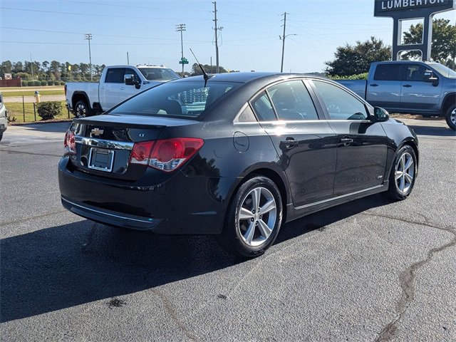 2014 Chevrolet Cruze photo 2