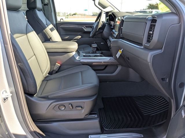 2026 Chevrolet Silverado 1500 LTZ - Photo 37