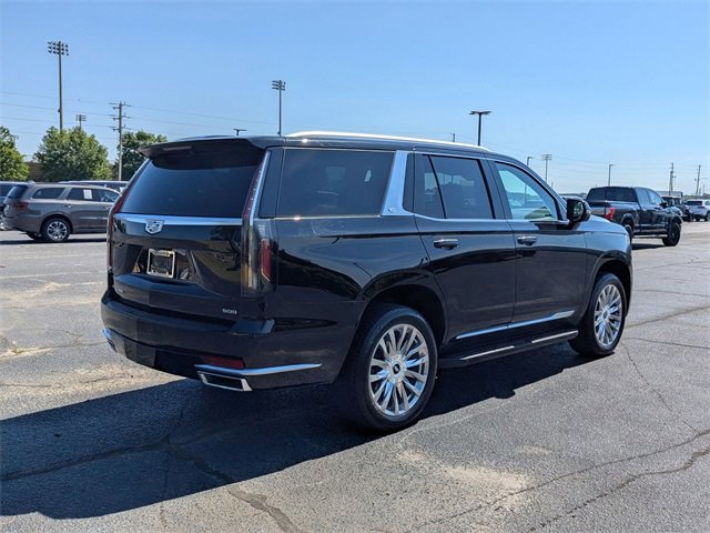2021 Cadillac Escalade Premium Luxury photo 3
