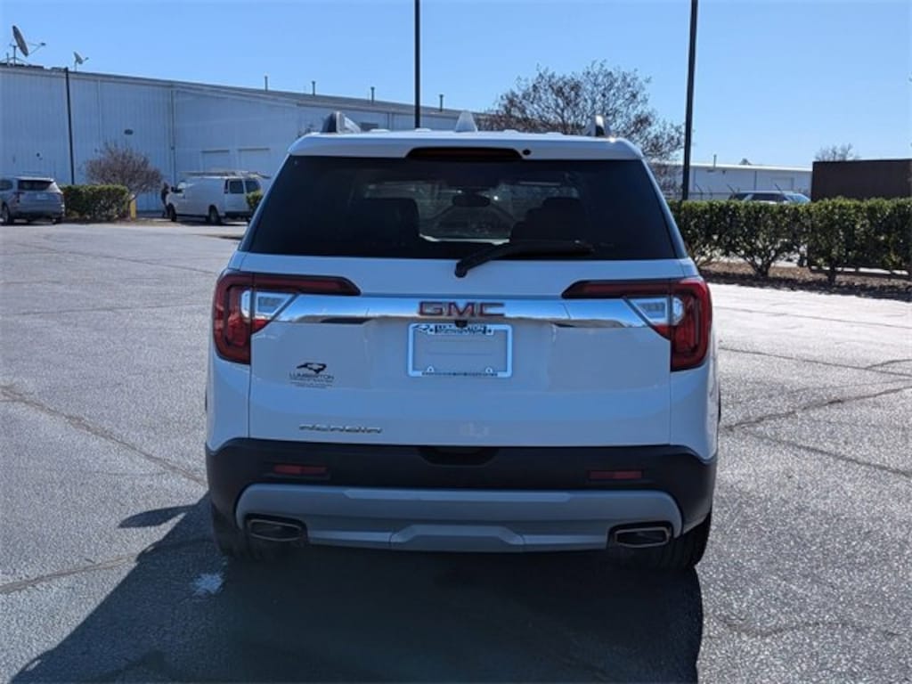 Used 2023 GMC Acadia SLT SUV