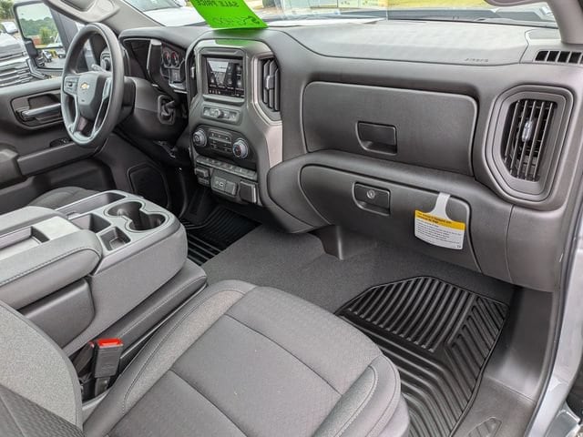 2026 Chevrolet Silverado 2500 HD Custom - Photo 34