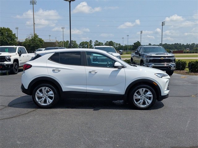 2026 Buick Encore GX Preferred photo 2