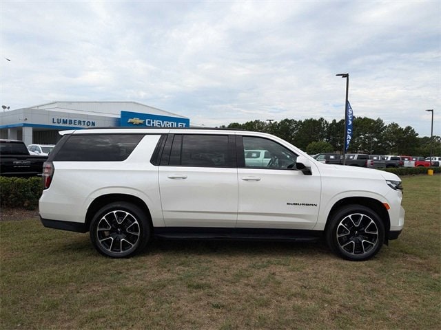 Used 2023 Chevrolet Suburban RST with VIN 1GNSKEKD5PR110913 for sale in Lumberton, NC