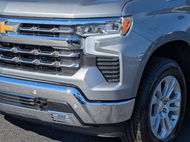 2026 Chevrolet Silverado 1500 LTZ - Photo 9
