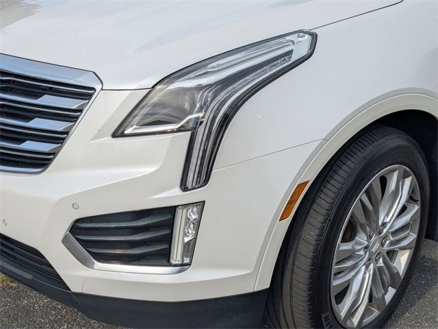 2017 Cadillac XT5 Premium Luxury photo 3