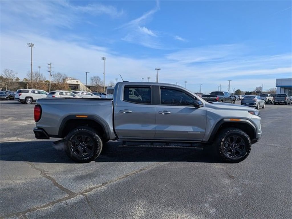 Used 2024 GMC Canyon Elevation Truck