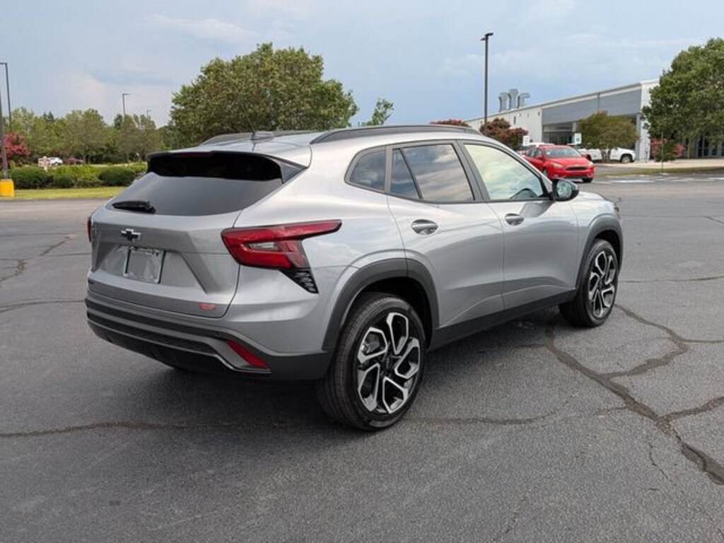 New 2026 Chevrolet Trax 2RS SUV